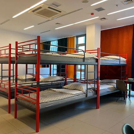 Hostel Fuchs Warszawa Zewnętrze zdjęcie