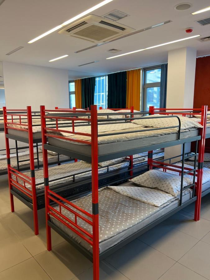 Hostel Fuchs Warszawa Zewnętrze zdjęcie